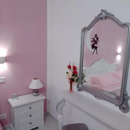 La Vie En Rose Apartament *